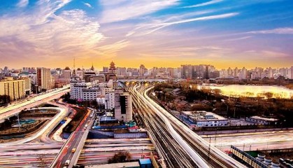 万达集团减持万达电影实施完毕 持股比例降至约3%