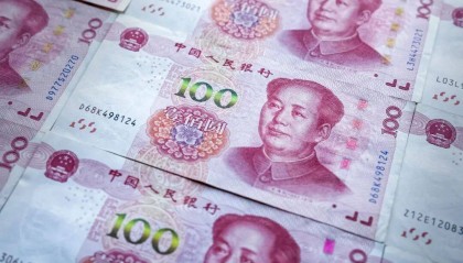人民币升值一石二鸟 外纾摩擦内振消费