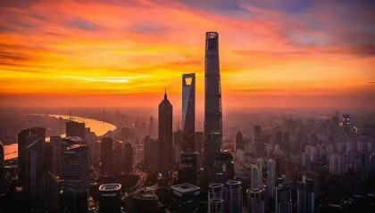 2025金融促消费：消费贷续贷贴息、公积金降息、稳住楼市股市