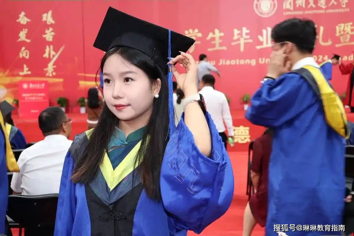 明明学硕的含金量更高，为何学生还要选择“专硕”？原因很现实！