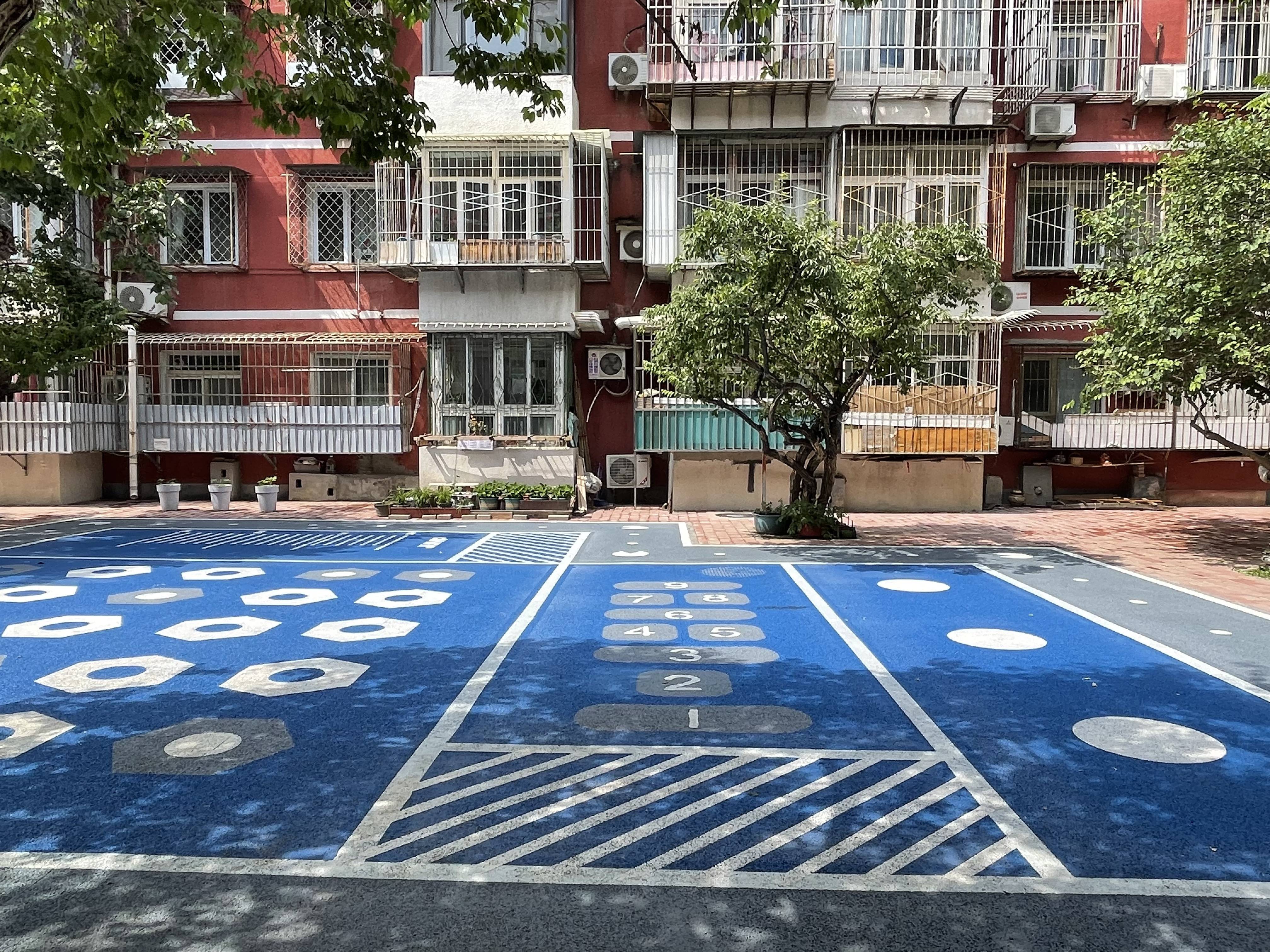 北京朝阳一48岁老小区“逆生长”,居民做主改出社区新模样