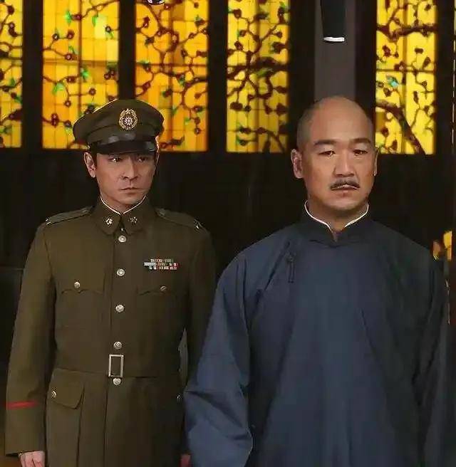 民国巨贪徐继庄：得罪蒋介石逃到香港，靠500万港币挡住蒋追杀